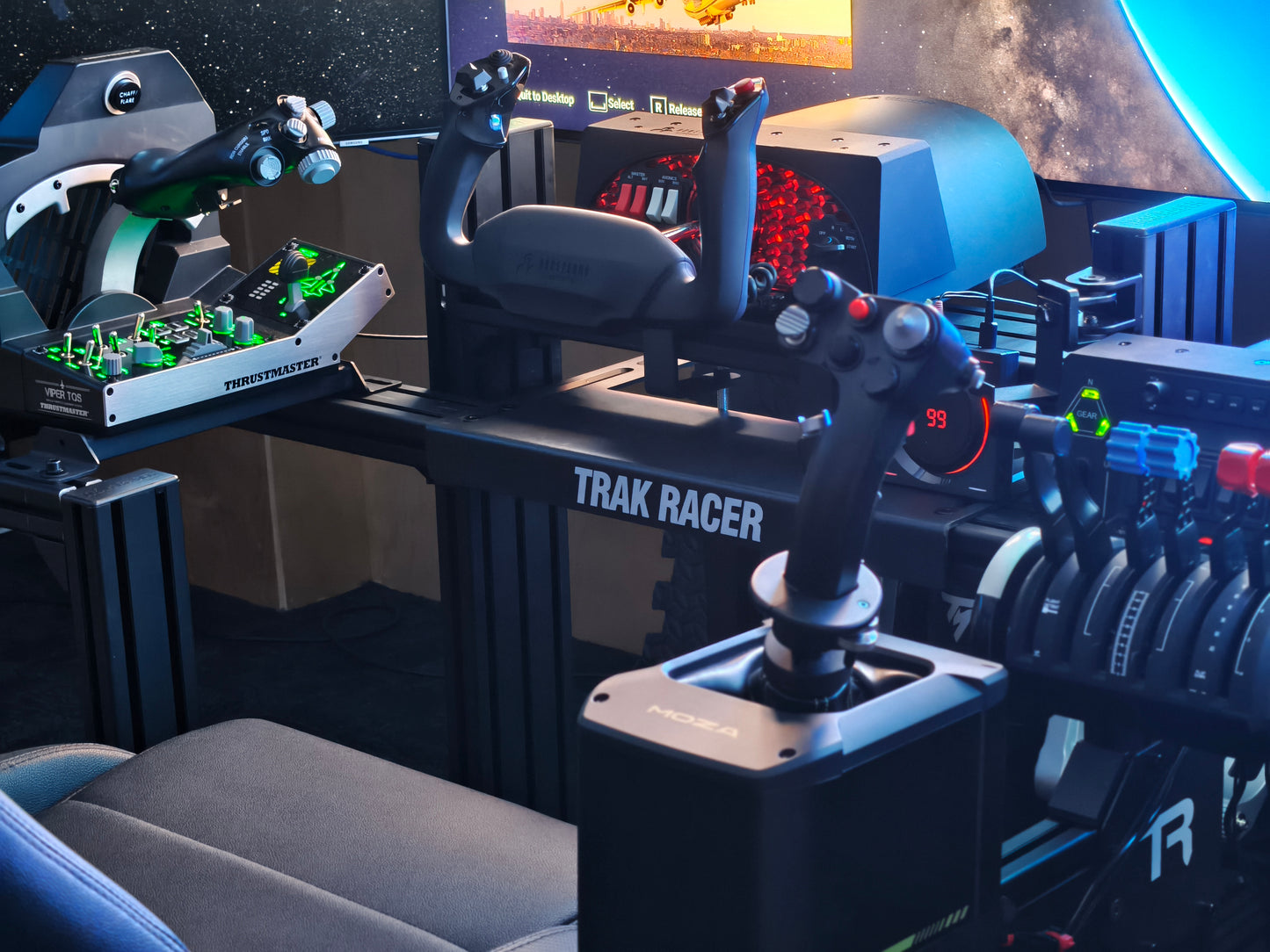 .PLATINUM FLIGHT SIMULATOR